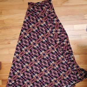 XS LuLaRoe Maxi Skirt